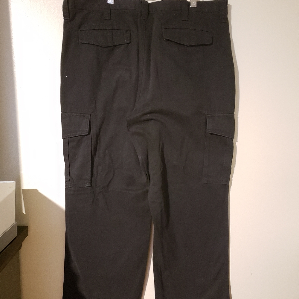 Old Navy loose cargo